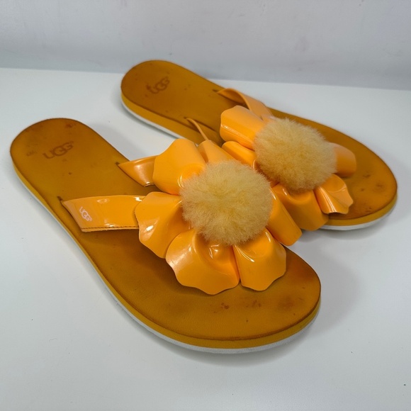 UGG Popy Orange Zinnia Flip Flops Women's Size 10 - Picture 1 of 11